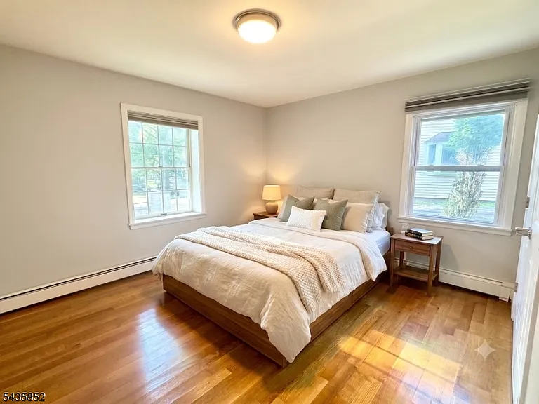 15 Nestro Rd — Photo 6