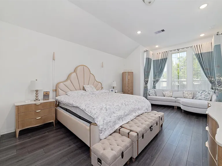 8515 Verona Falls Ct — Photo 17