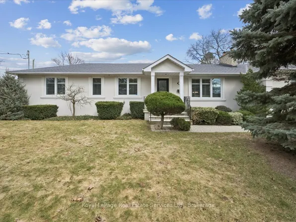281 Pinehurst Dr, Oakville, ON L6J 4X2