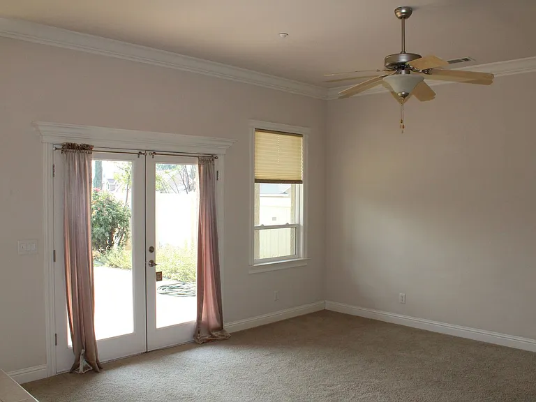 1022 Sunriver Ln — Photo 9