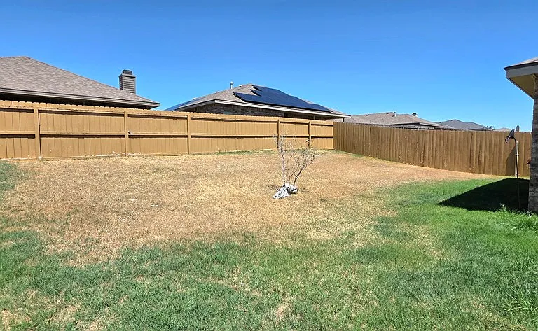 1025 Pine Leaf Pl — Photo 20