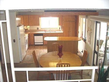 Dining/Kitchen