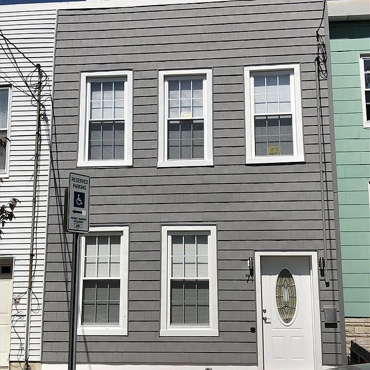 2nd image of 71 Chestnut Ave