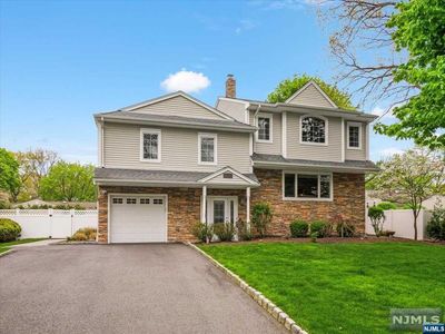 206 Kociemba Dr, River Vale, NJ, 07675