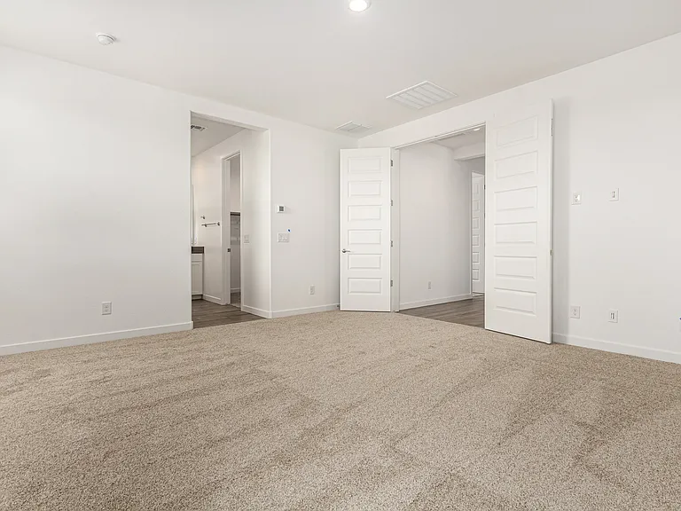 Master Bed Room