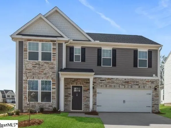 18 Stumphouse St, Greenville, SC 29607