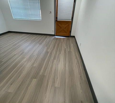 5th image of 3107 N 69th Pl #1