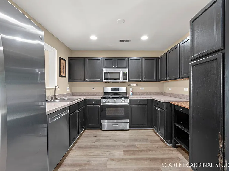 148 Presidential Blvd — Photo 5
