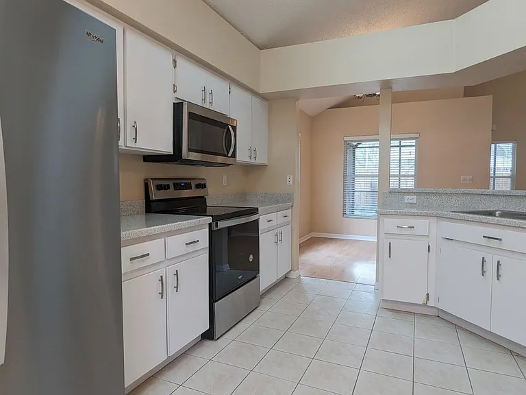 4029 Quail Briar Dr — Photo 11