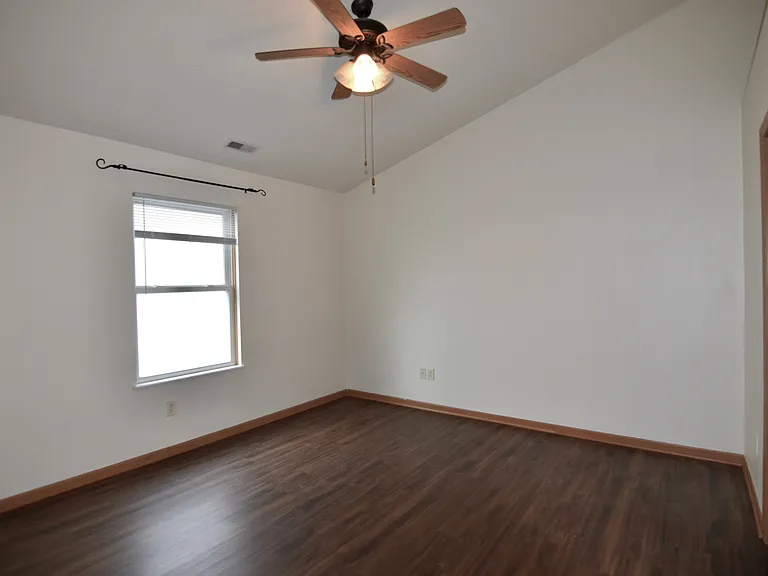 3665 Ashridge St — Photo 20