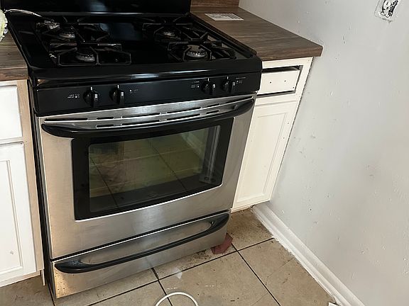 5th image of 508 Pulaski Rd #2