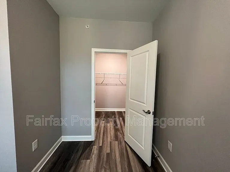 518 Boone St #103 — Photo 18
