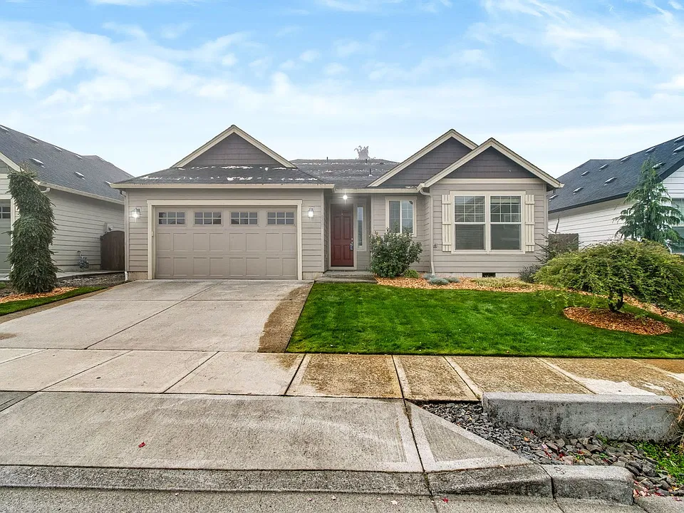 9607 NE 104th Way