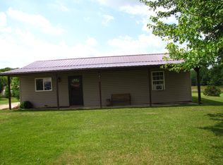 7819 S Peoga Rd, Trafalgar, IN 46181