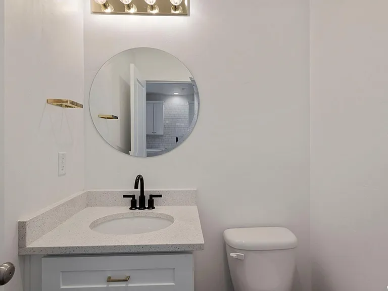 1752 W Pirgos Ln — Photo 15