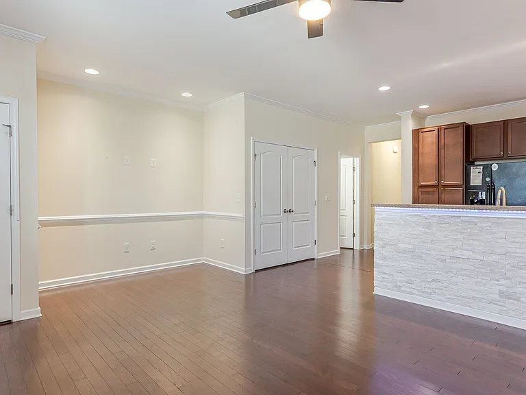 1845 Culbertson Ave — Photo 8