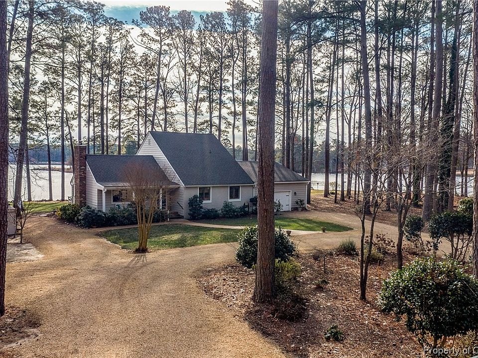 1st image of 511 Skipjack Ln