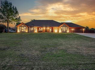 122 Creekview Ln, Crandall, TX 75114