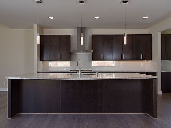 3rd image of 12119 NE 106th Pl
