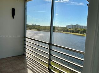 2801 N Palm Aire Dr APT 605, Pompano Beach, FL 33069