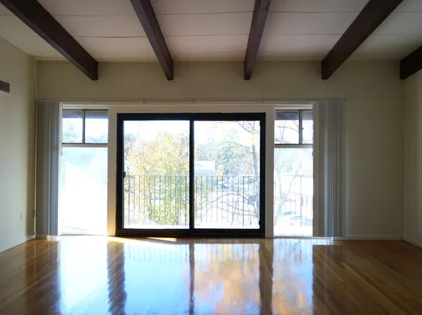 180 Central St, Stoneham, MA