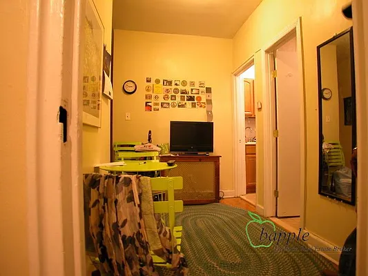 Rented by Bapple | media 11