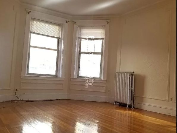94 Maple St APT 5