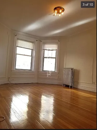 94 Maple St Photo 1