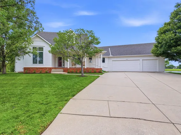6918 E Summerside Ct, Wichita, KS 67226
