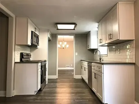 3141 Pheasant Dr — Photo 4