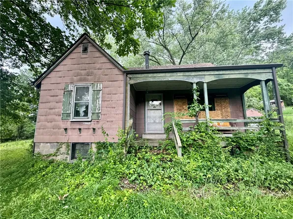 263 Elicker Rd, Pittsburgh, PA 15239
