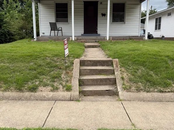 741 W Vine St, Springfield, IL 62704