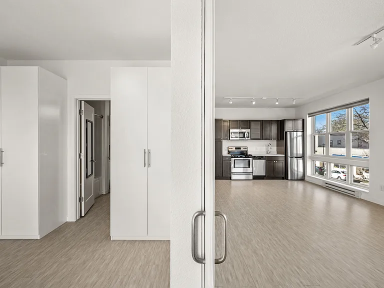 3535 Grand Ave S #1 — Photo 2