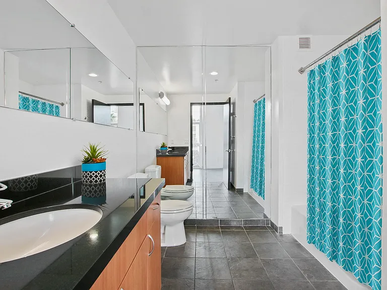 Packard Lofts — Photo 10
