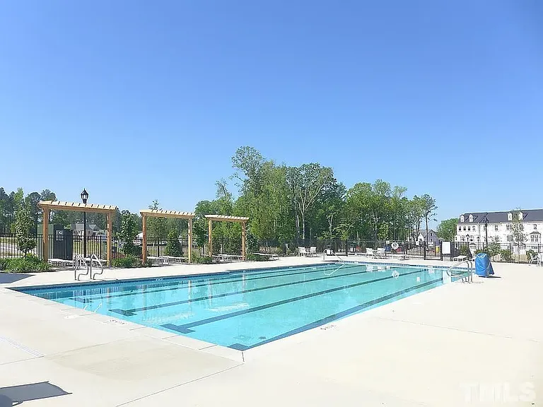 SwimmingPool