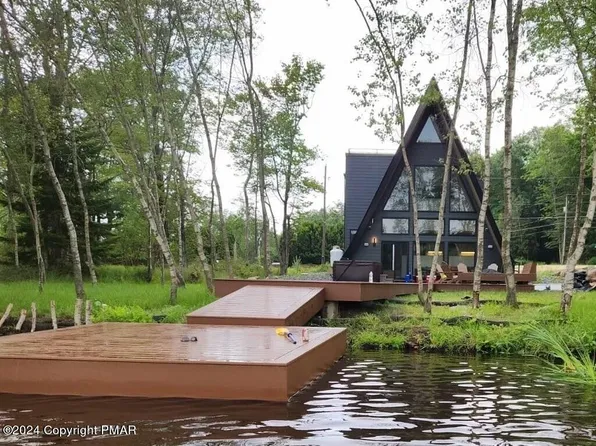 155 Lodge Pl, Pocono Lake, PA 18347