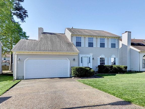 3rd image of 876 Brompton Ct