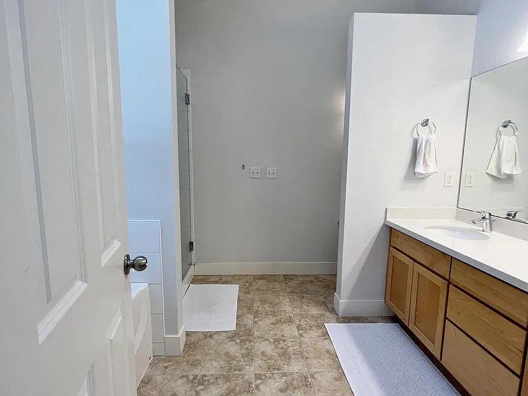 Remodeled 5 piece spa-inspired master ensuite