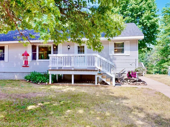 10366 Cook Ave, Marion, MI 49665