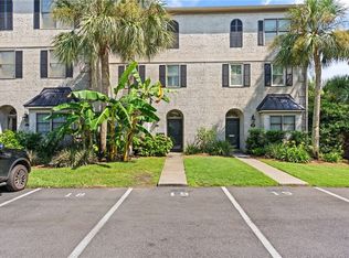 1035 Beachview Dr APT 19, Saint Simons Island, GA 31522