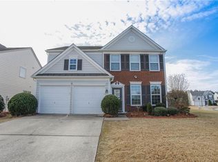 8810 Grappe Trce, Suwanee, GA 30024