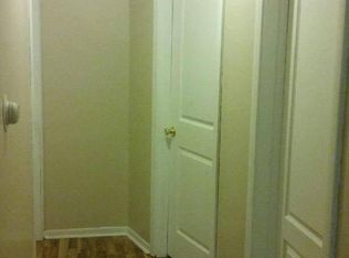 4132 W 137th Pl, Robbins, IL 60472