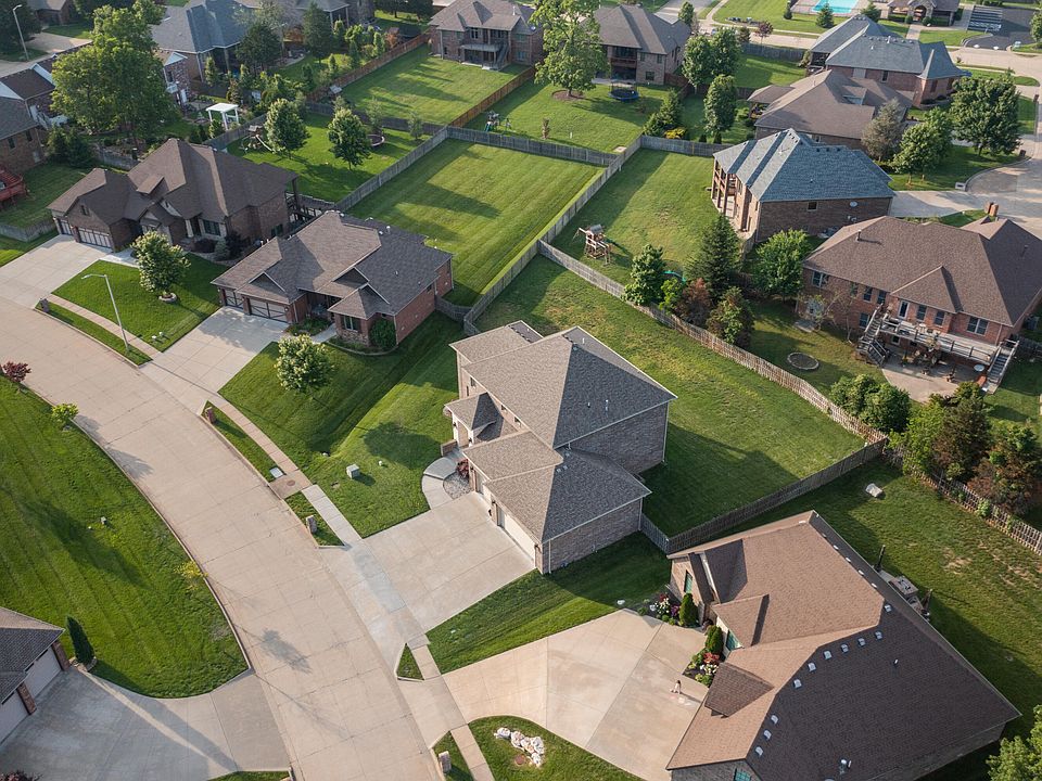 2437 E German Ivy St, Springfield, MO 65804 MLS 60243451 Zillow