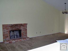 3rd image of 301 Val Verde Dr