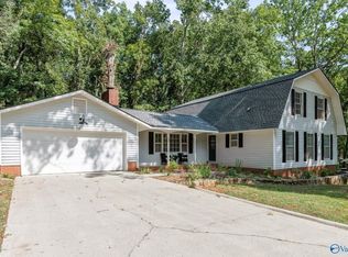 10113 Shades Rd SE, Huntsville, AL 35803