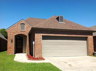 119 Oakbend Dr, Lafayette, LA 70506