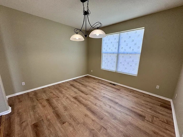 7031 S Oak Hill Cir — Photo 9