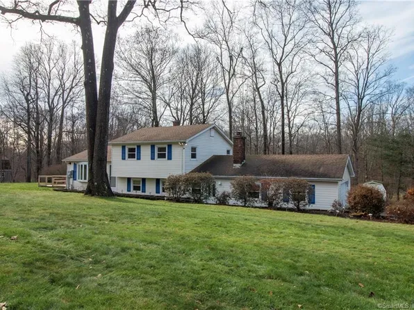 48 Edgewood Road, North Branford, CT 06471