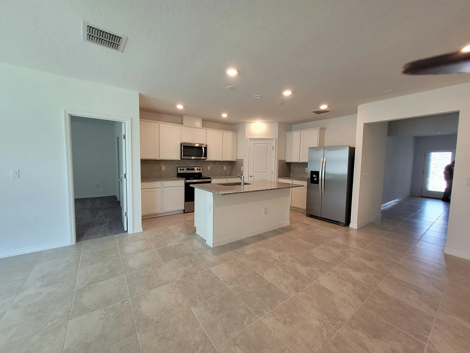 9663 Summer Cay Cir — Photo 2