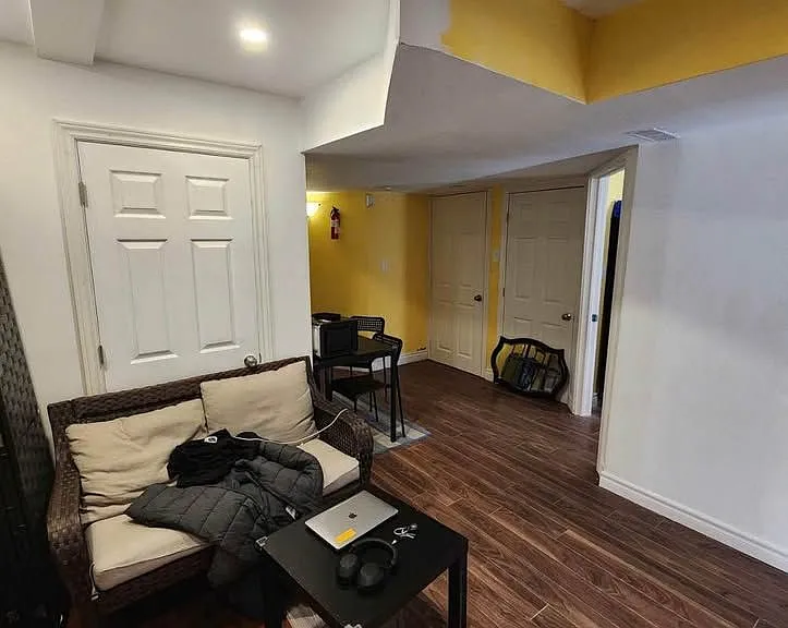 1688 Spencely Dr — Photo 3